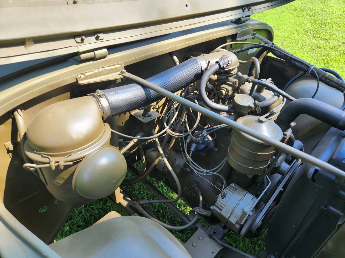M38a1-military-willys-jeep-1955-green