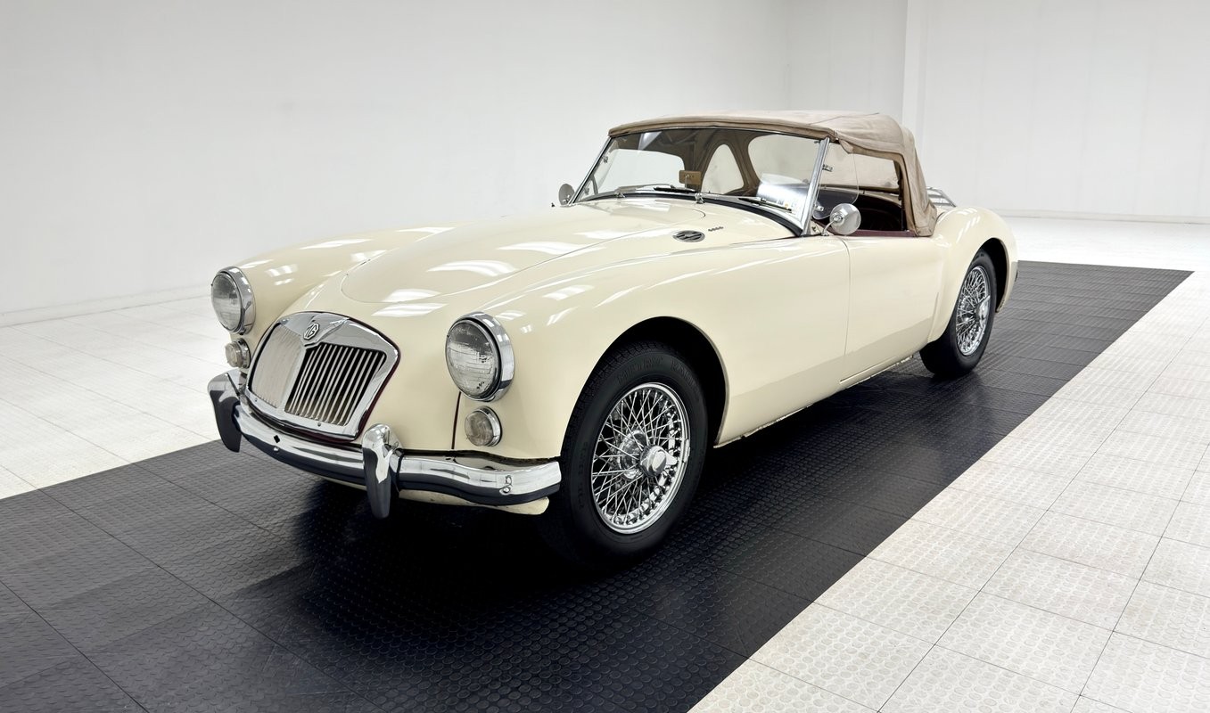 MG-MGA-1961-Convertible-Oxblood