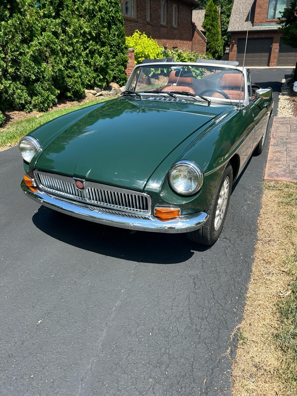 MG-MGB-1971-Convertible