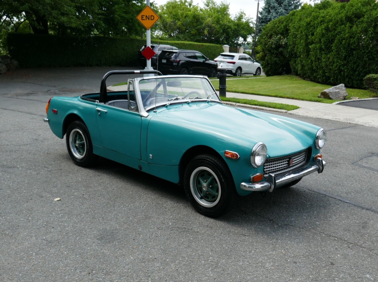 MG-Midget-1972-Convertible-Black