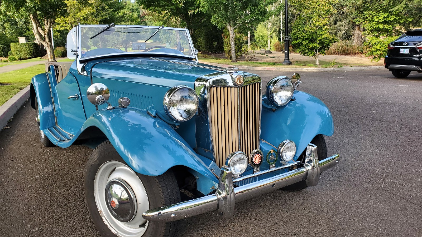 MG-TD-1950-Convertible-Tan