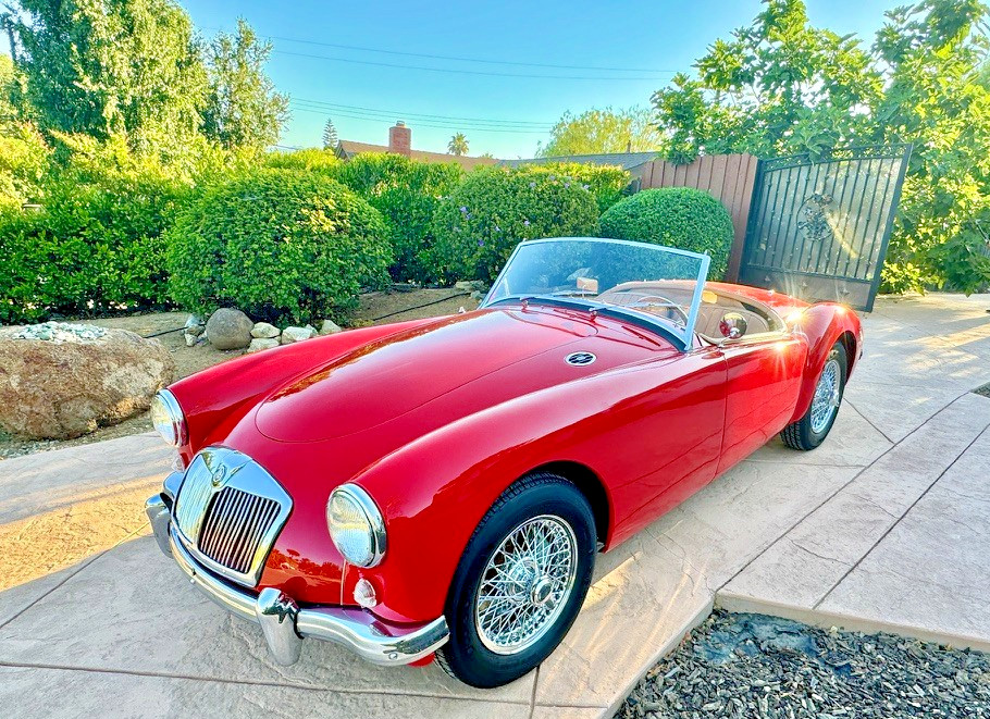MGA-Roadster-1959-Convertible-Sable