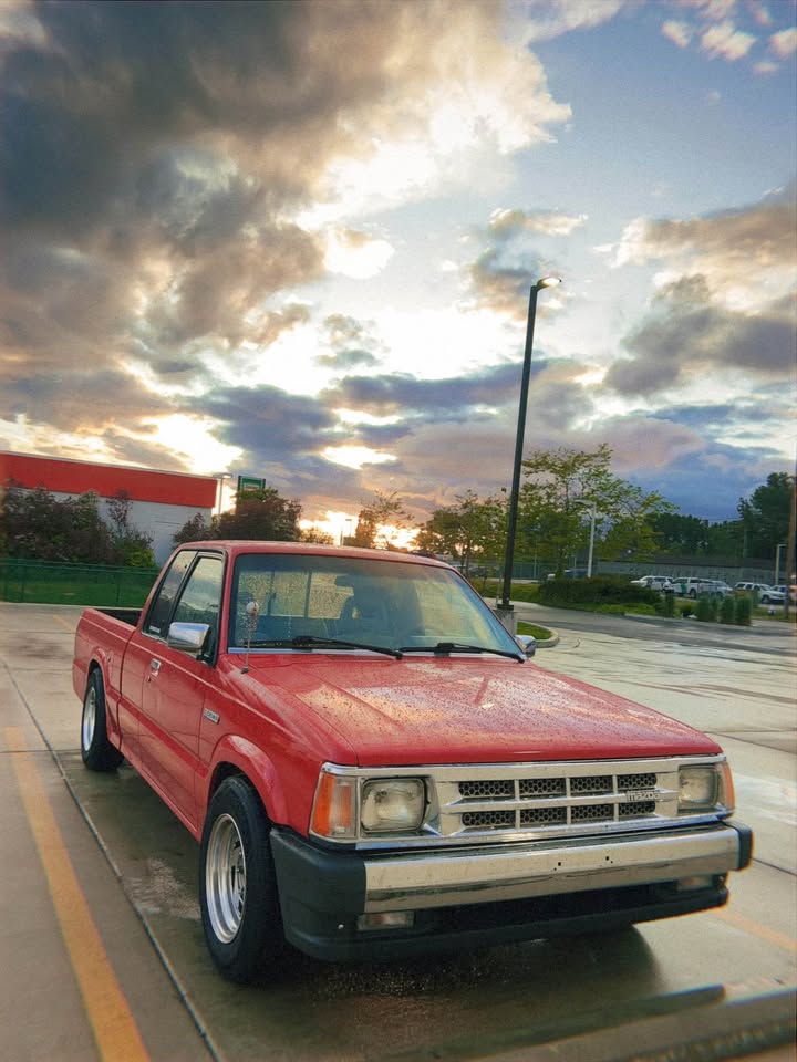 Mazda-B-series-1991