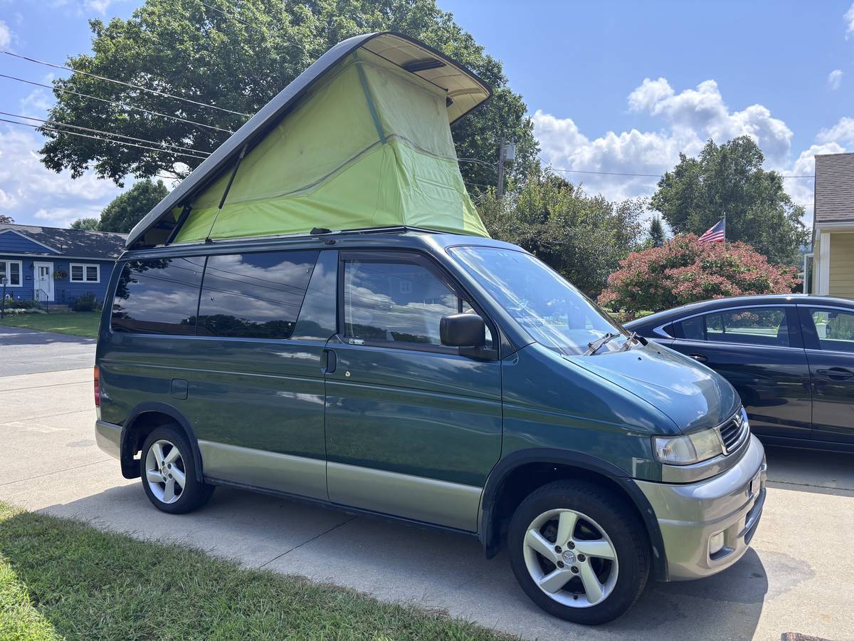 Mazda-Bongo-friendee-1995-green