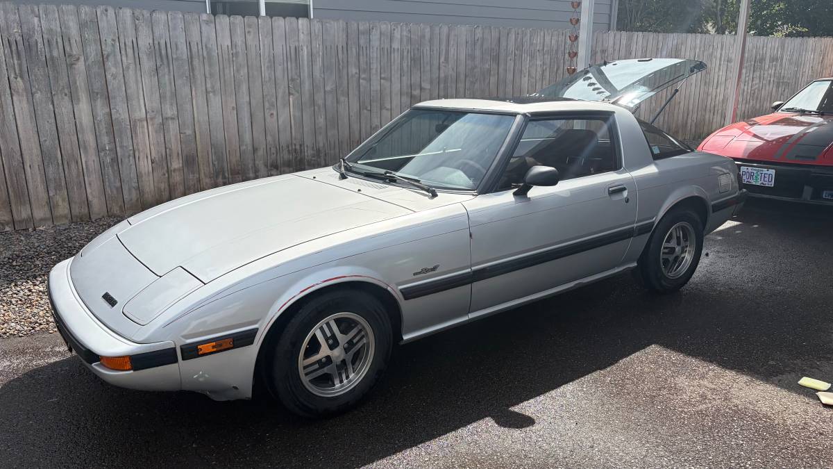 Mazda-Gsl-1984-rx7-1984-silver