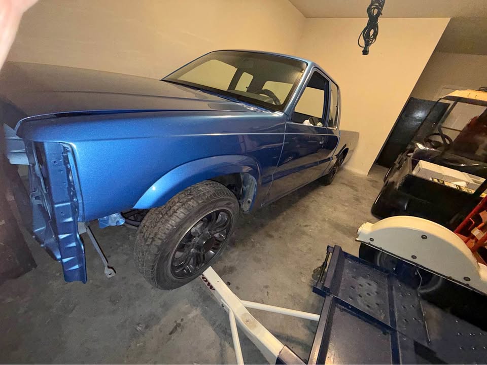 Mazda-Mazda-b-series-cab-plus-1985