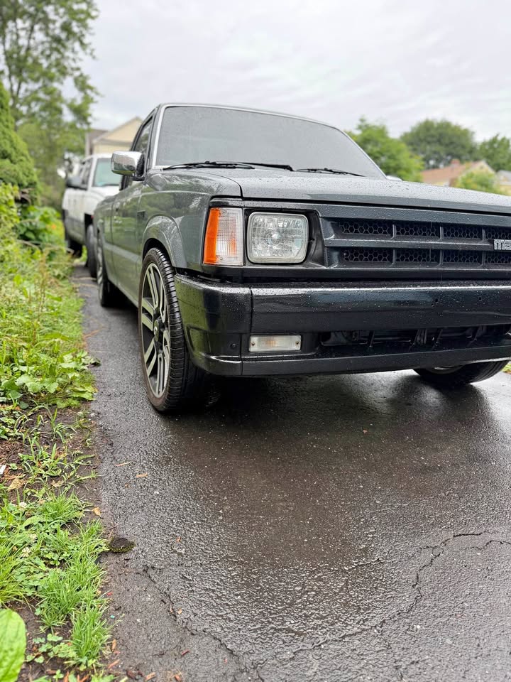 Mazda-Mazda-b-series-regular-cab-1991