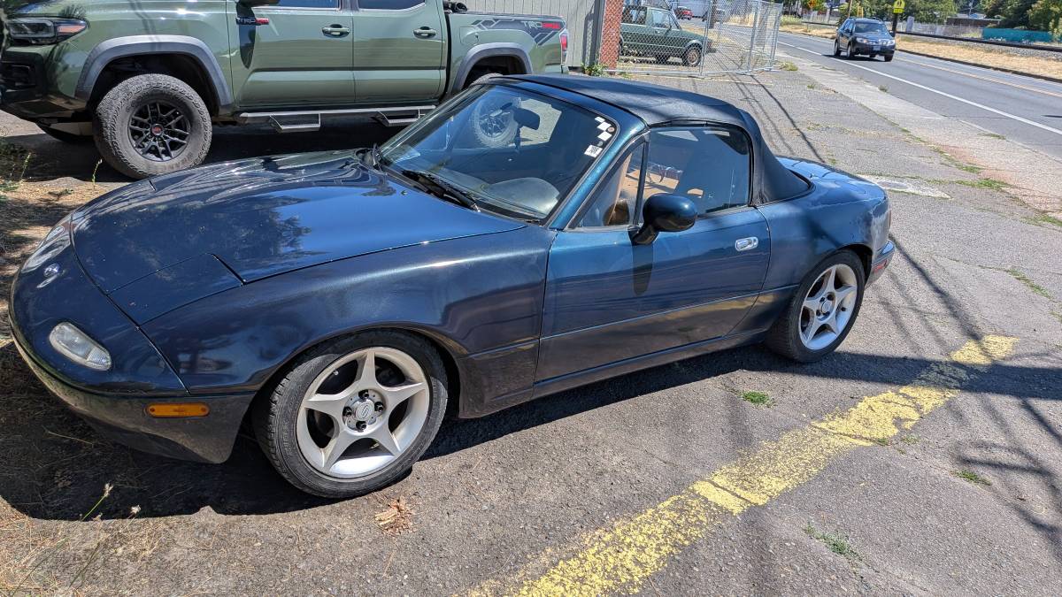 Mazda-Miata-1996-green