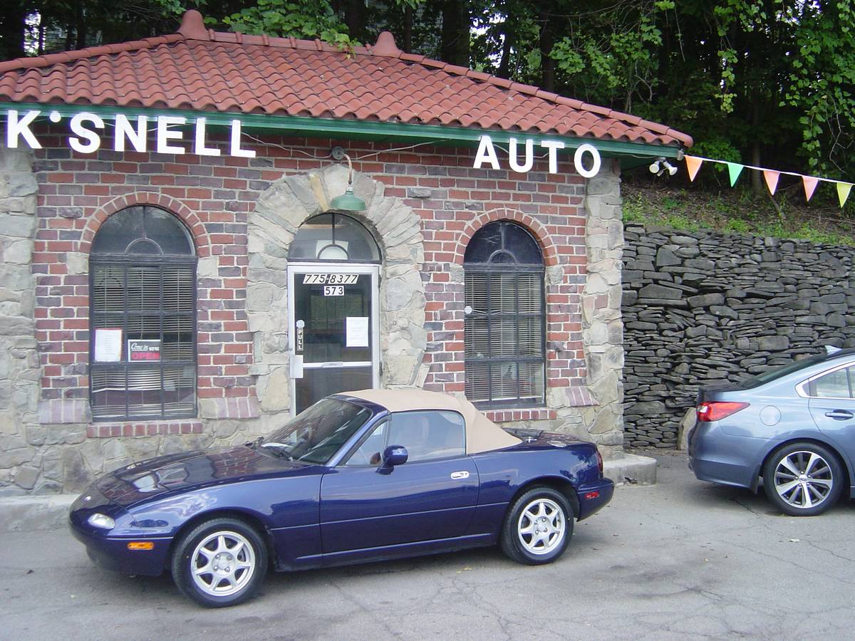 Mazda-Miata-mx-5-1995-blue