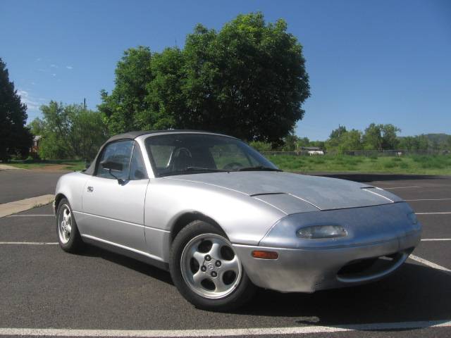 Mazda-Mx-5-miata-1991-silver