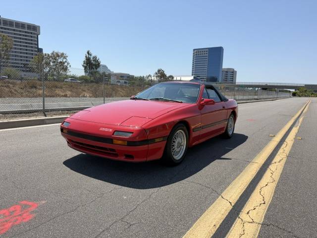Mazda-Rx-7-1988