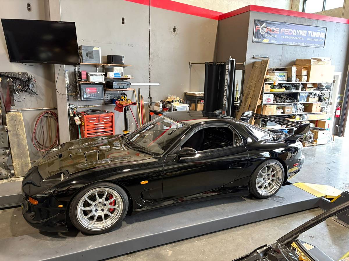Mazda-Rx-7-1993-black