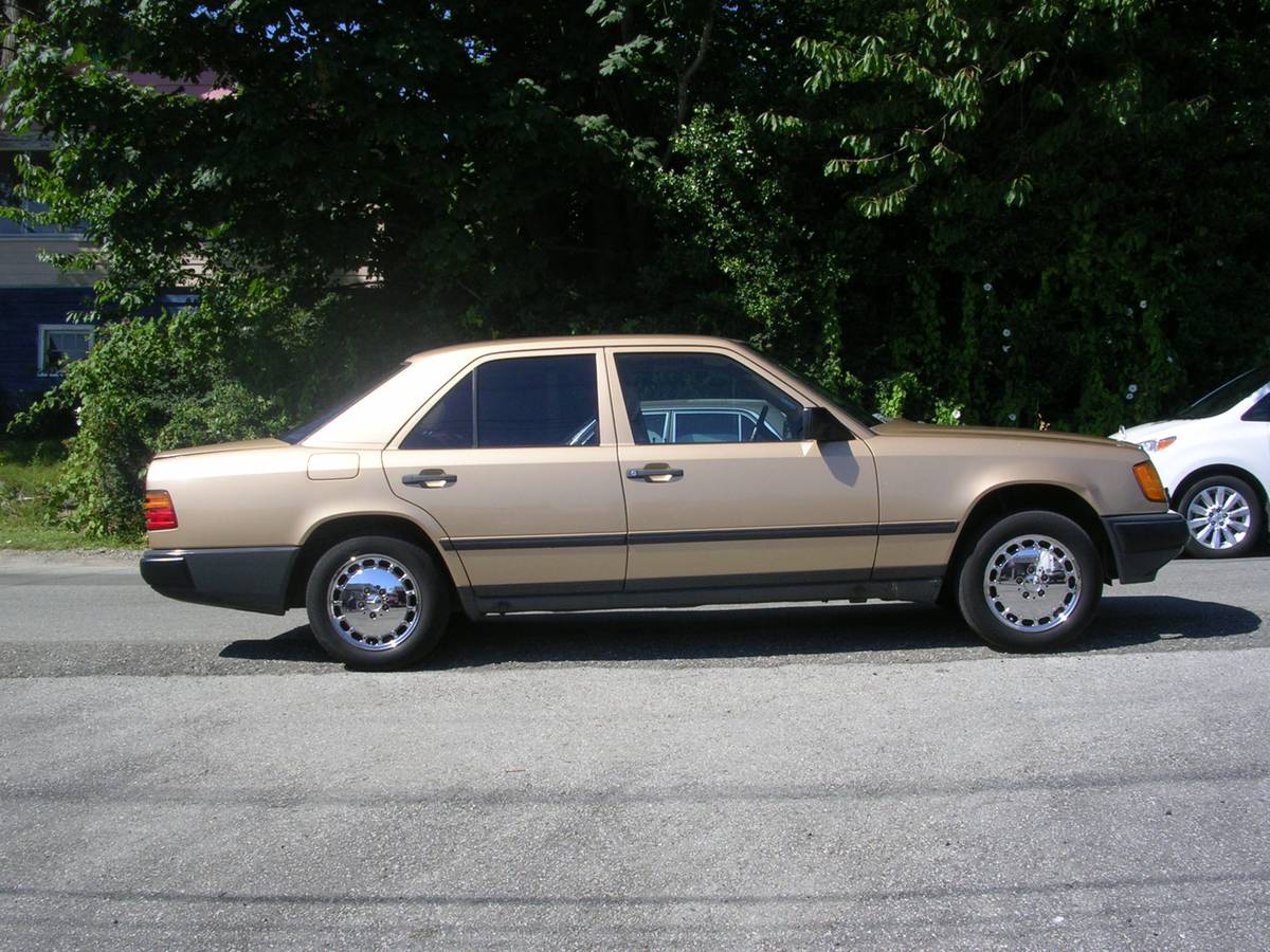 Mercedes-124d-1987