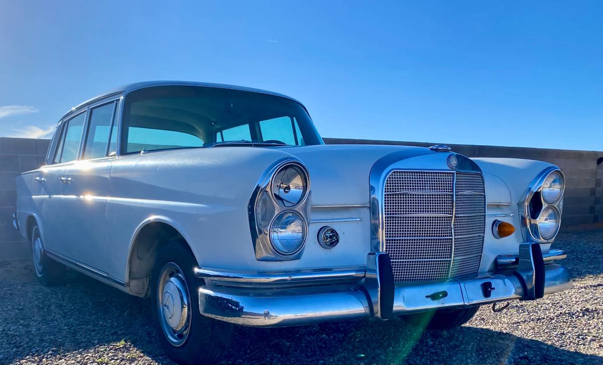 Mercedes-230s-1967