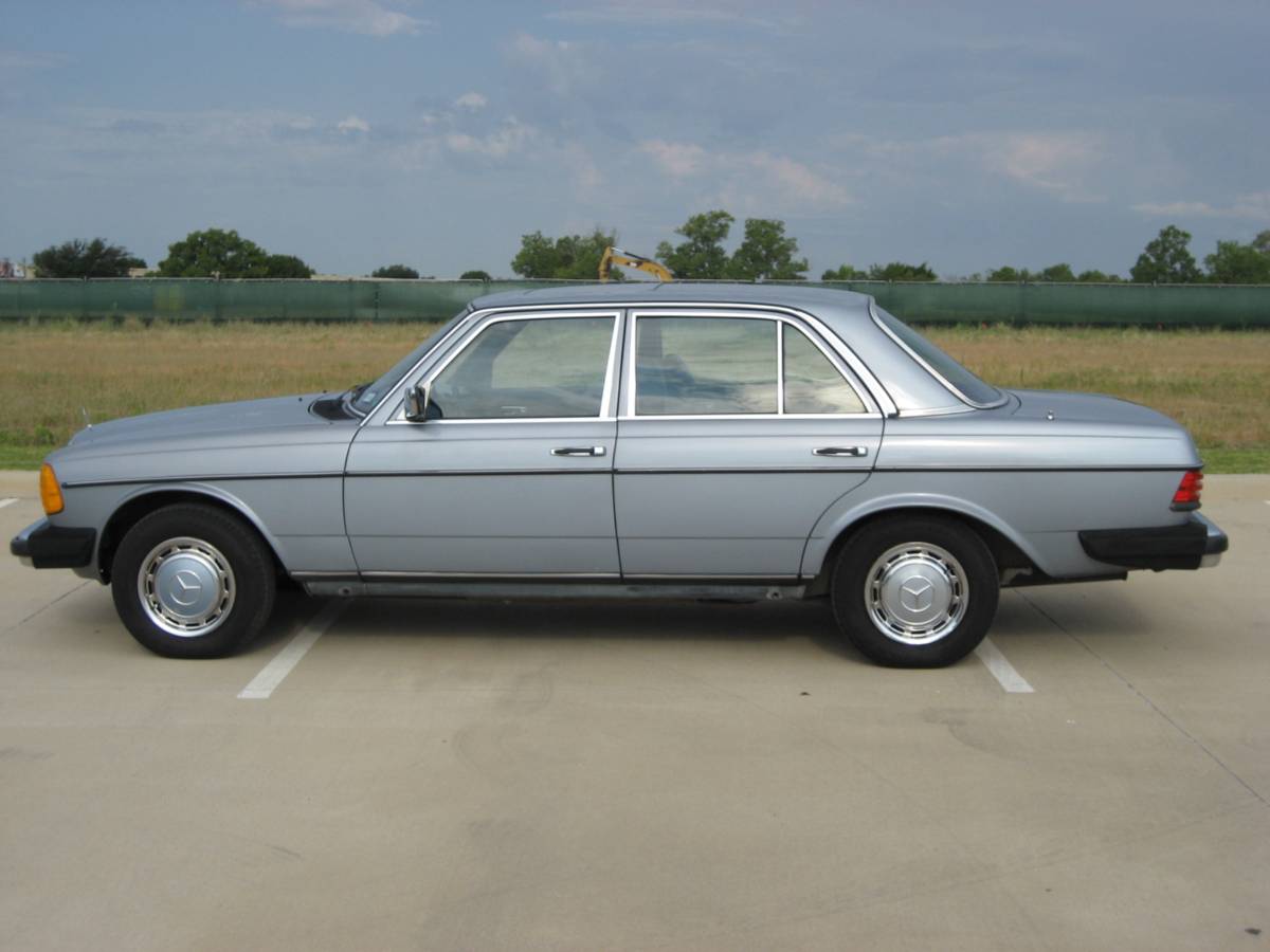 Mercedes-240d-1982