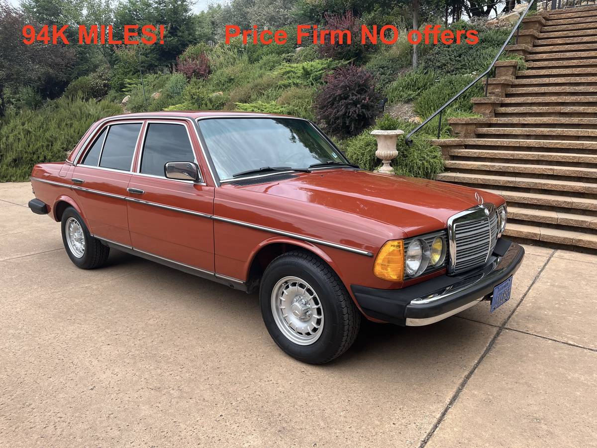 Mercedes-benz-300-1983-red