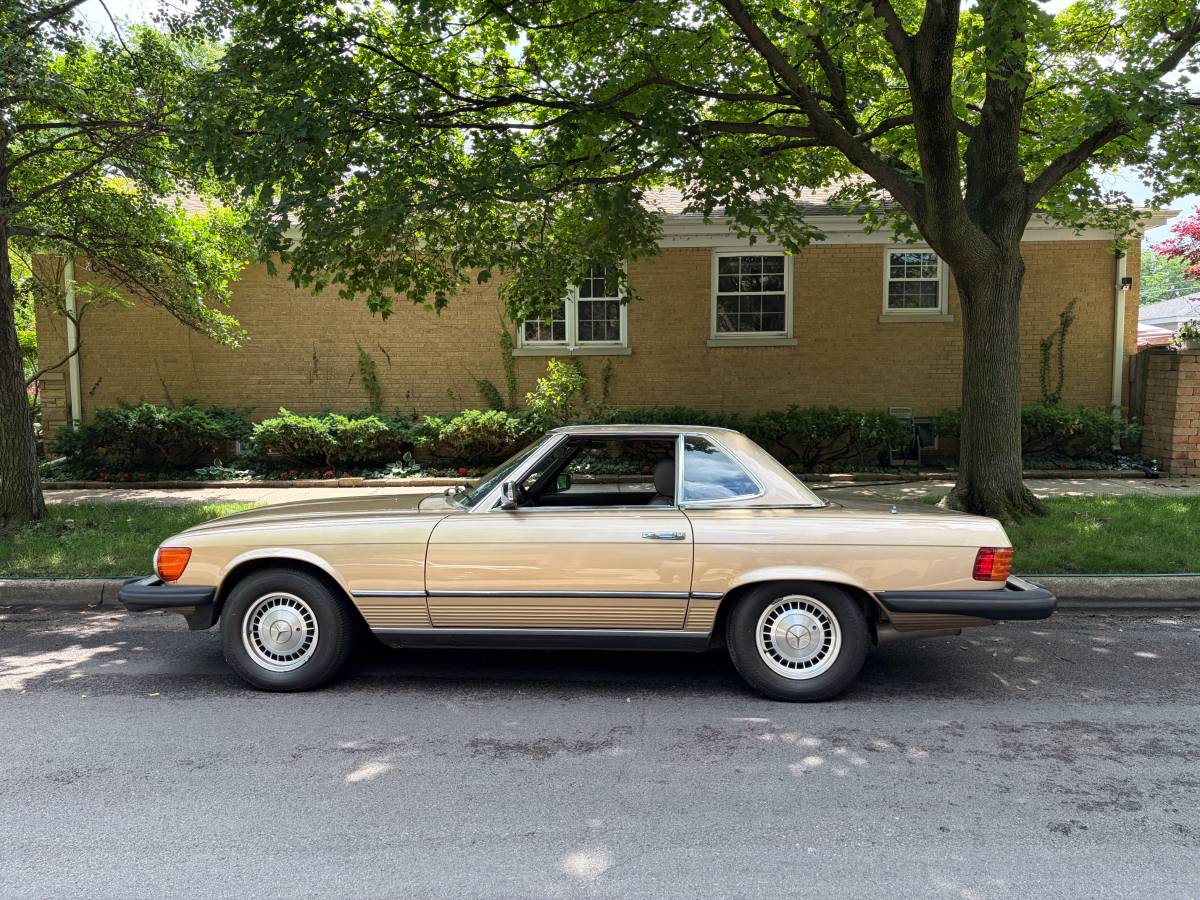 Mercedes-benz-380sl-1982
