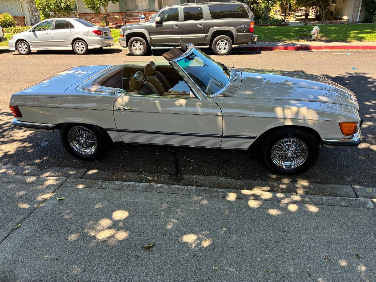 Mercedes-benz-450sl-1972-white Mercedes-benz-450sl-1972-white
