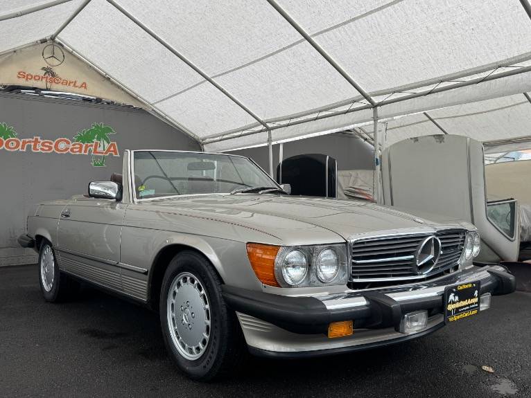 Mercedes-benz-560-class-1987