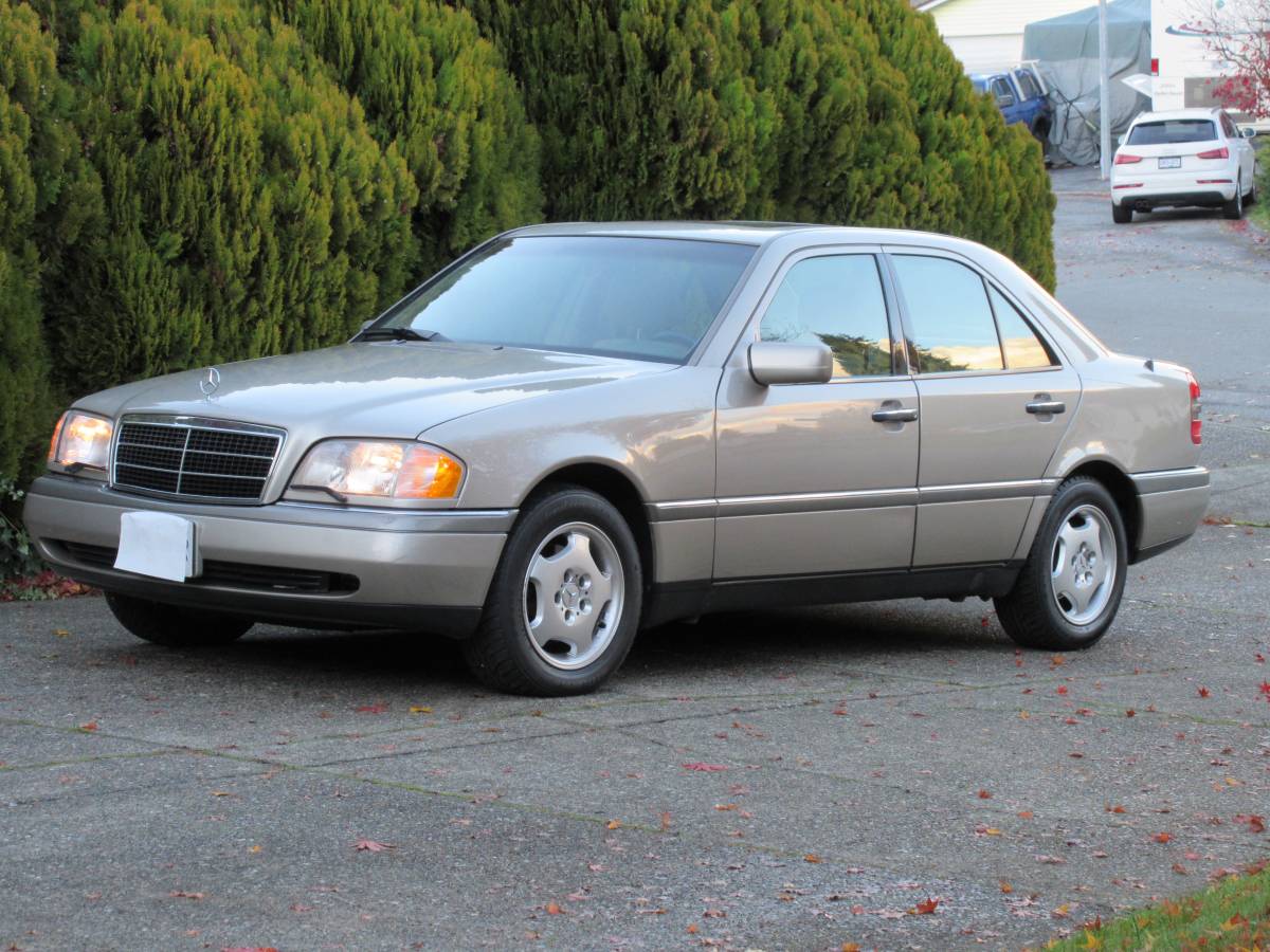 Mercedes-benz-C280-1995-grey