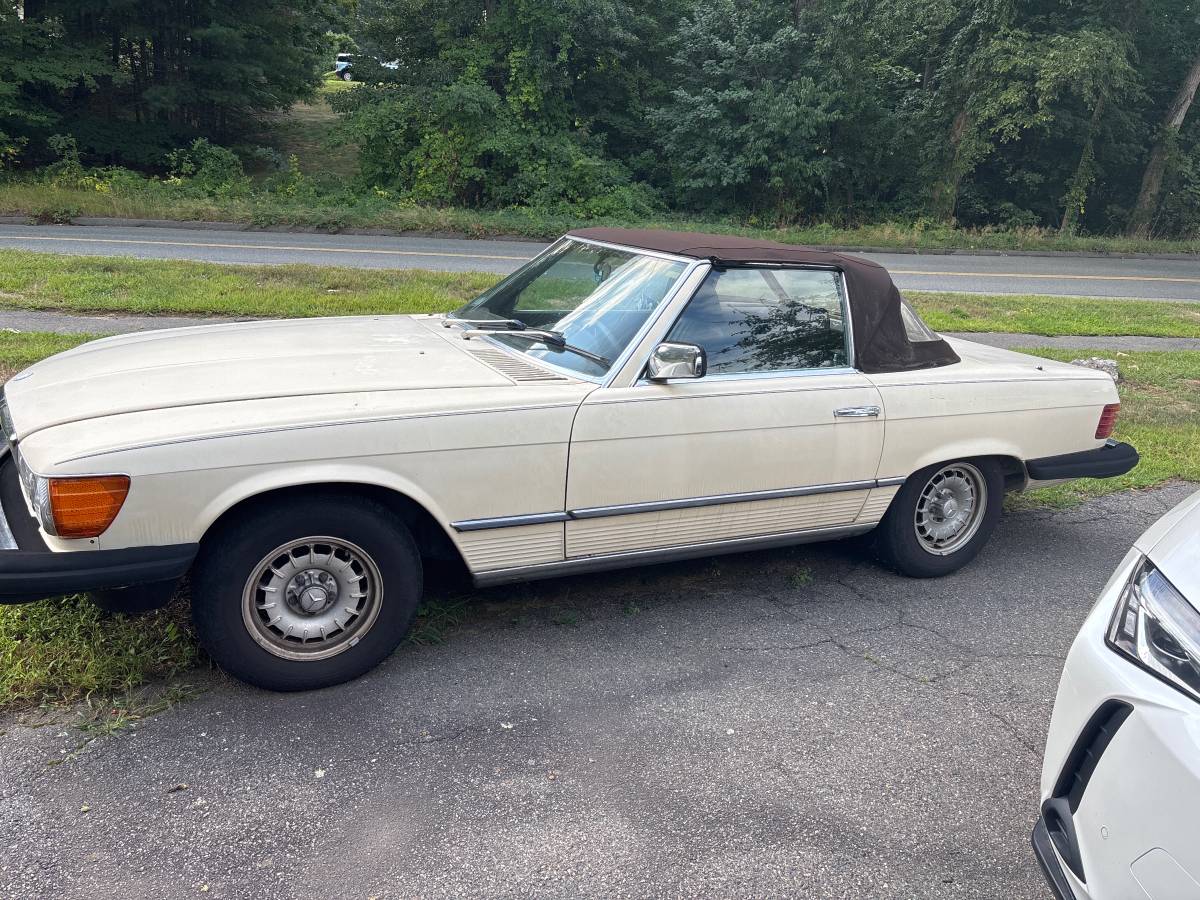 Mercedes-benz-S-class-1986-Yellow