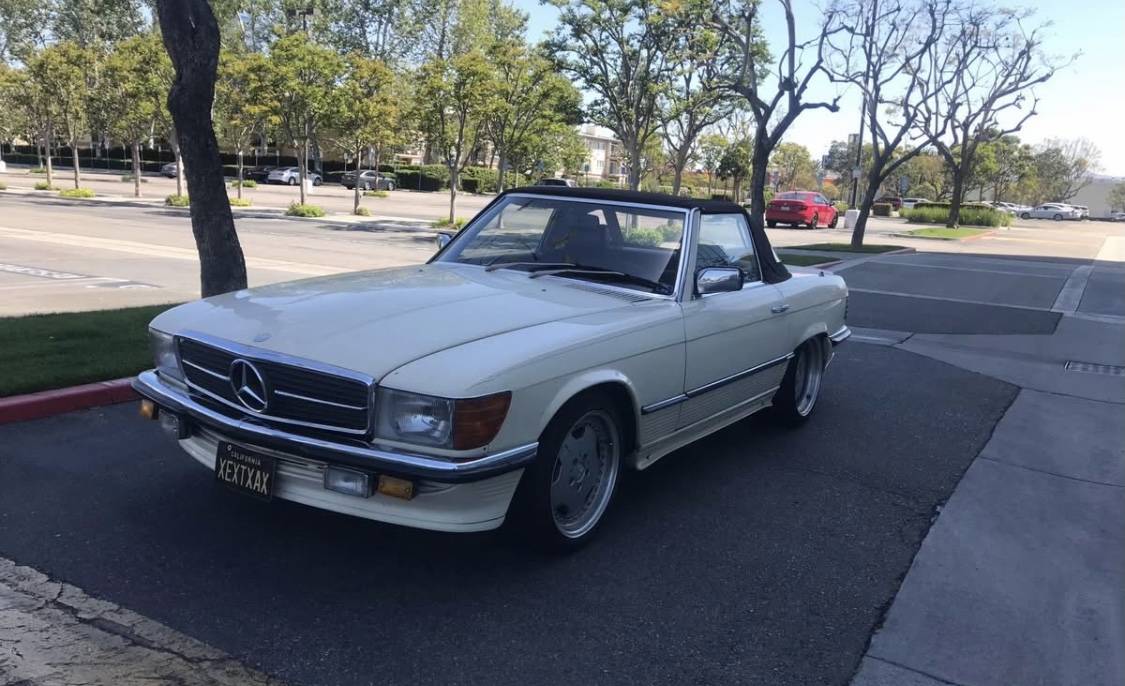 Mercedes-benz-sl500-1982-Yellow