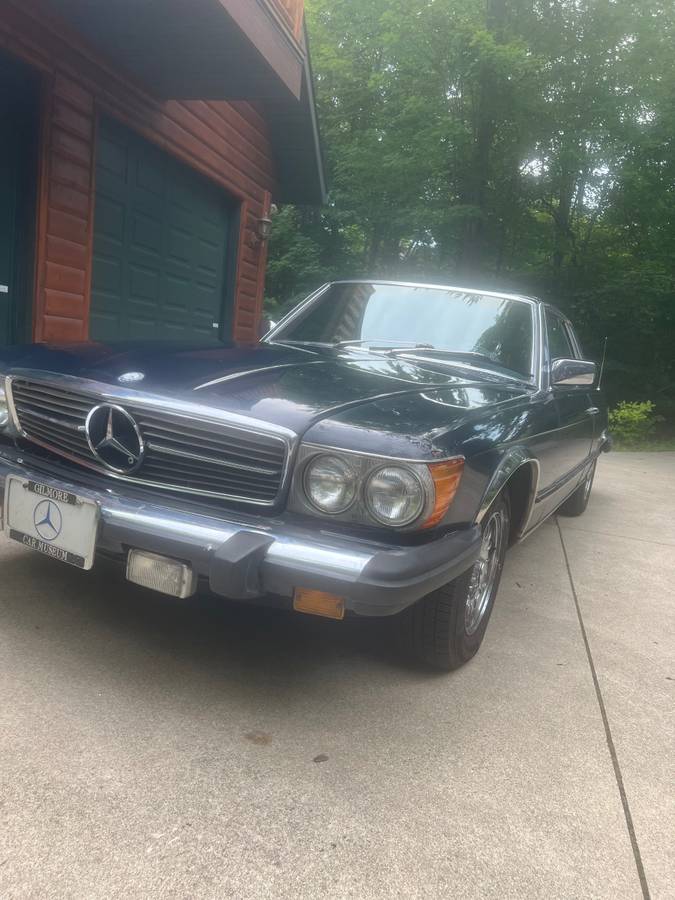 Mercedes-slc-1980-blue