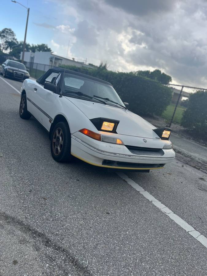 Mercury-Capri-1992
