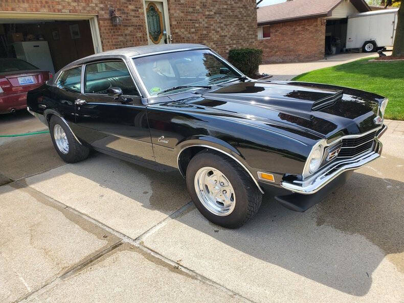 Mercury-Comet-1971-Black-Black