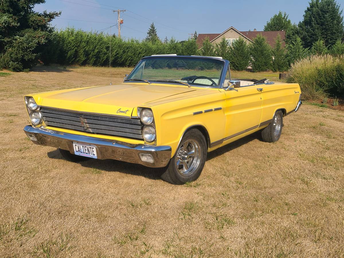 Mercury-Comet-caliente-1965-yellow