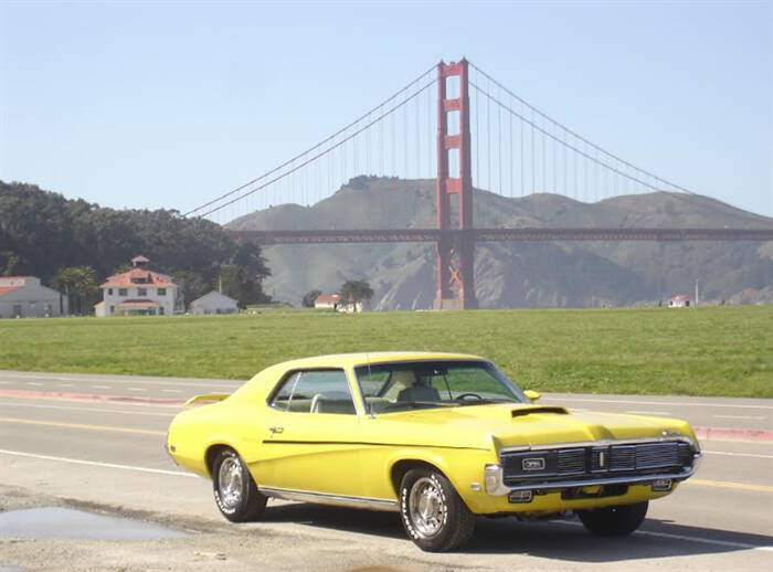 Mercury-Cougar-1969-Yellow-Beige