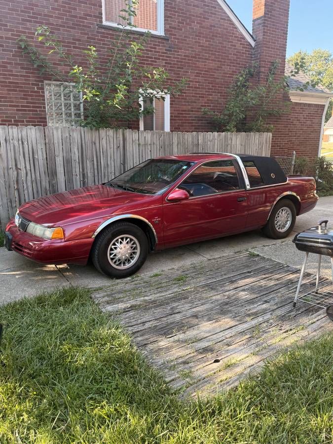 Mercury-Cougar-xr7-1994-red