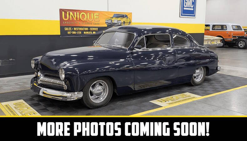 Mercury-Coupe-street-rod-1950-Black