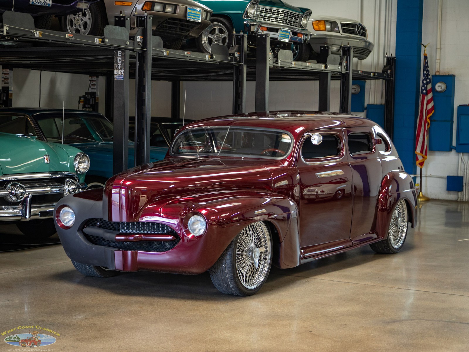 Mercury-Custom-1947-4-Door-Sedan-Gray-Dark