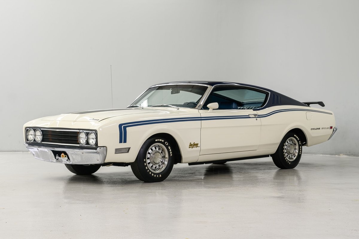 Mercury-Cyclone-1969-Fastback-Light-Blue