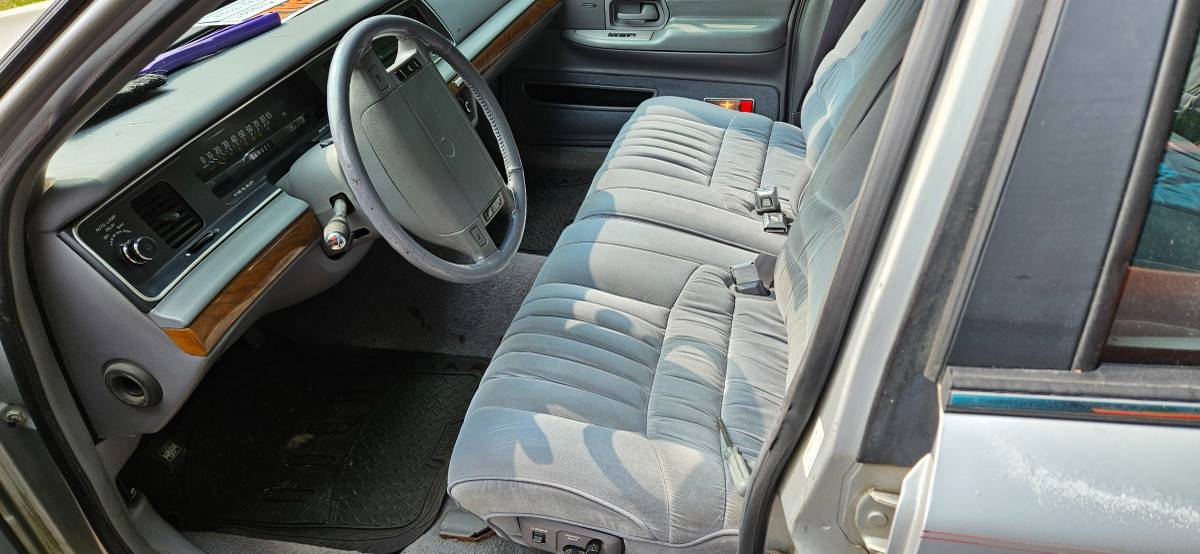 Mercury-Grand-marquis-ls-1993-blue