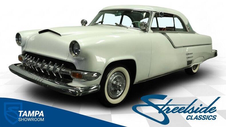 Mercury-Monterey-1954-White-Pearl-Red