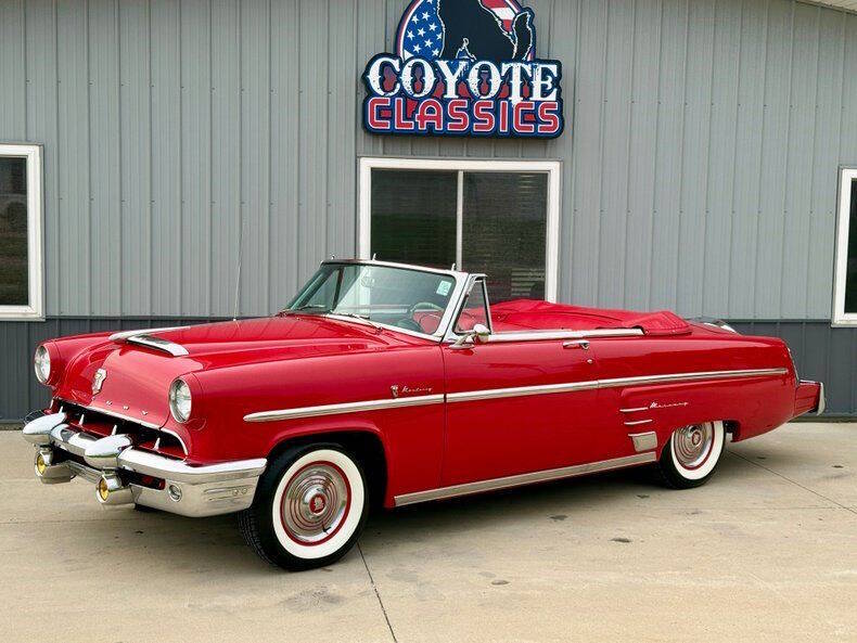 Mercury-Monterey-convertible-1953-Red