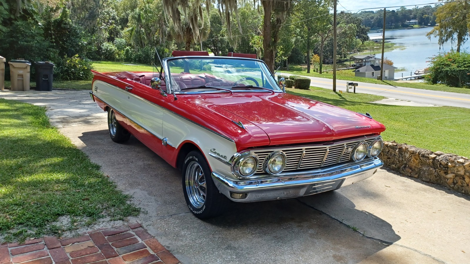 Mercury-S-22-Convertible-1963-Convertible-Red