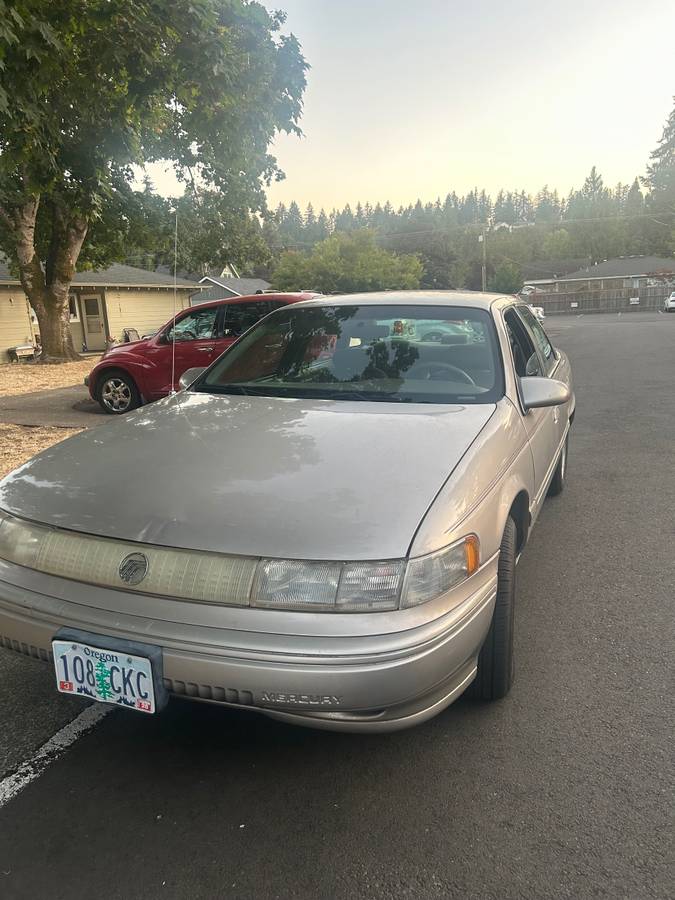 Mercury-Sable-1995-silver