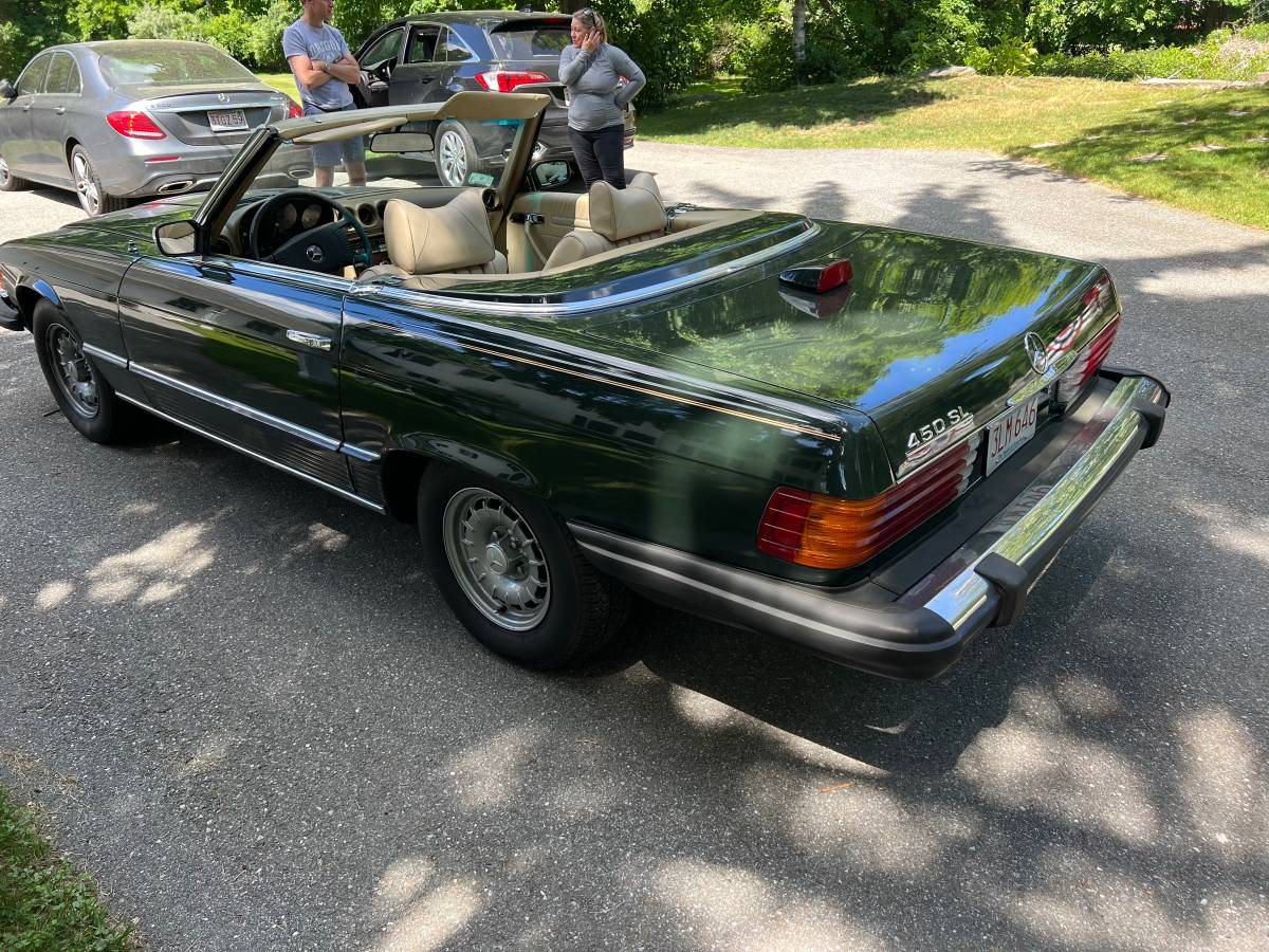 Merecedes-450sl-1974-Green