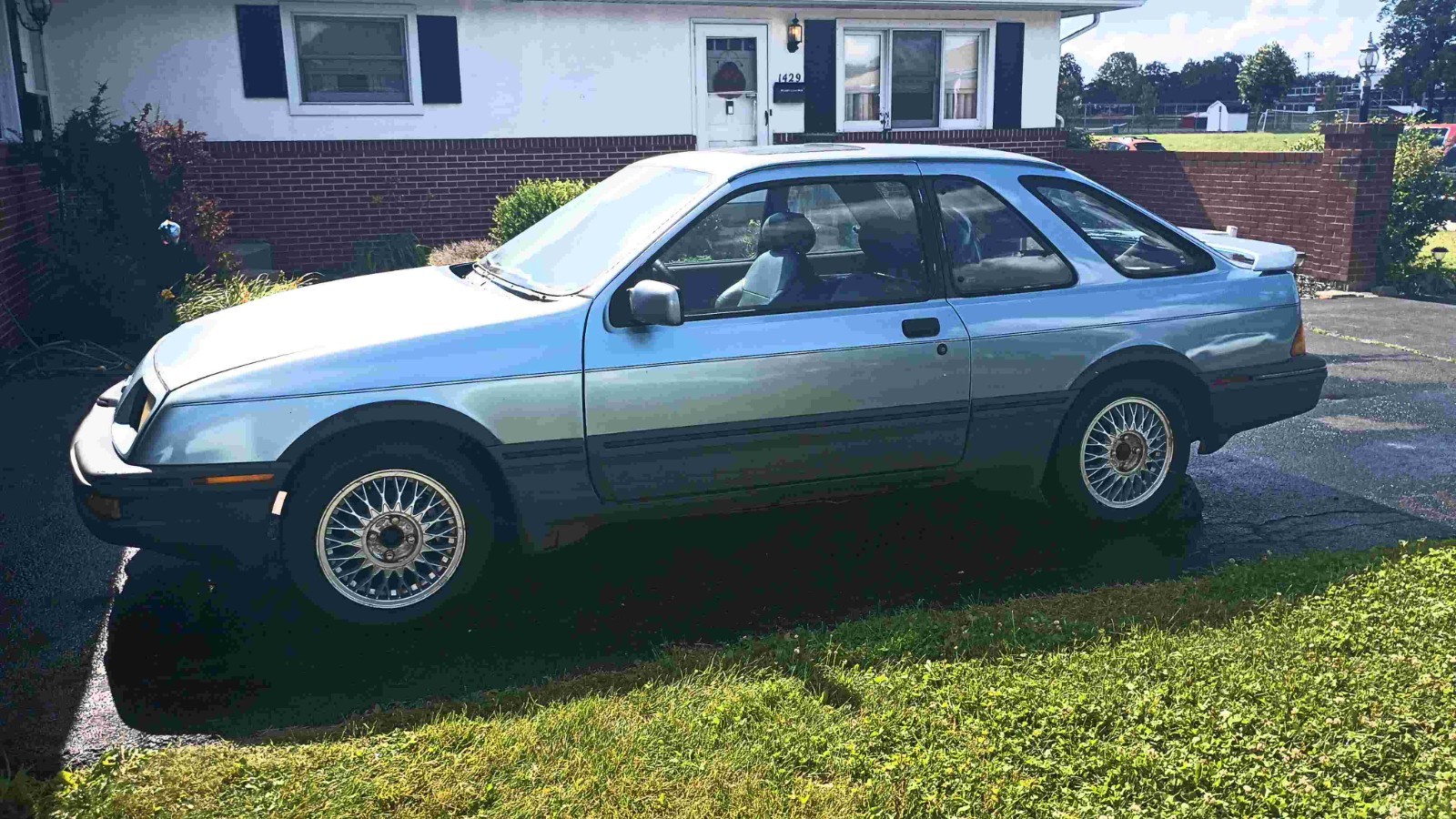 Merkur-XR4Ti-1988-Hatchback-Gray