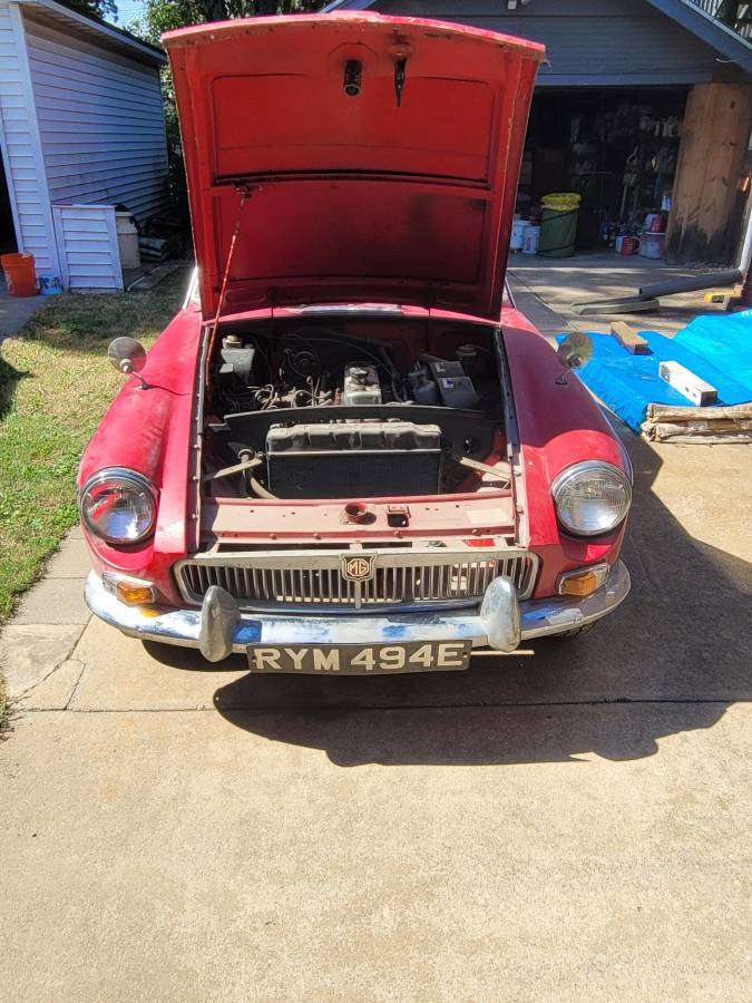 Mgb-gt-1967-red