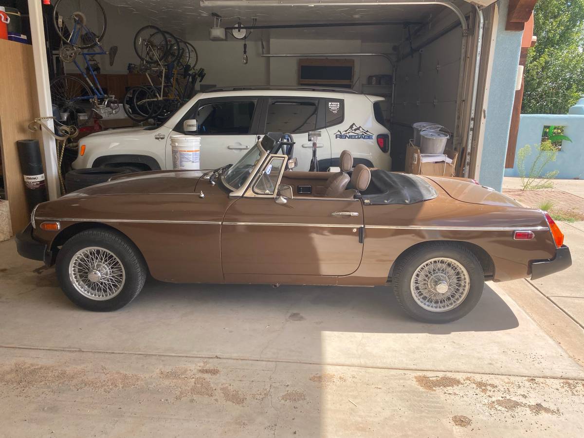 Mgb-roadster-1979-brown