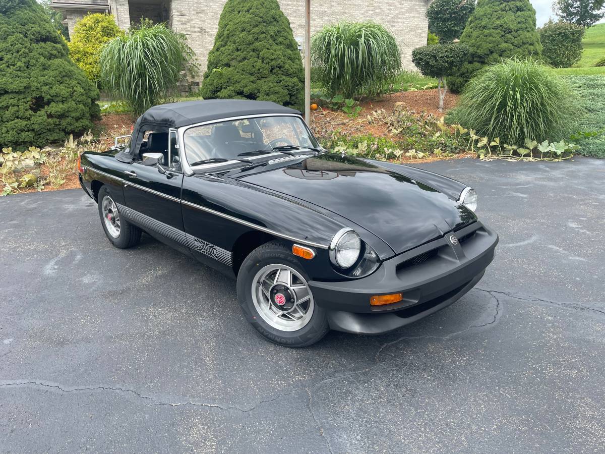 Mgb-roadster-1980-black