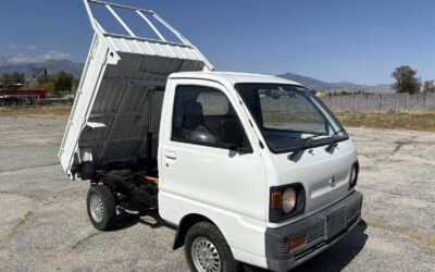 Mitsubishi Minicab Dump 4MT 2Hi-4Hi-4Low Part-Time 4WD 1991