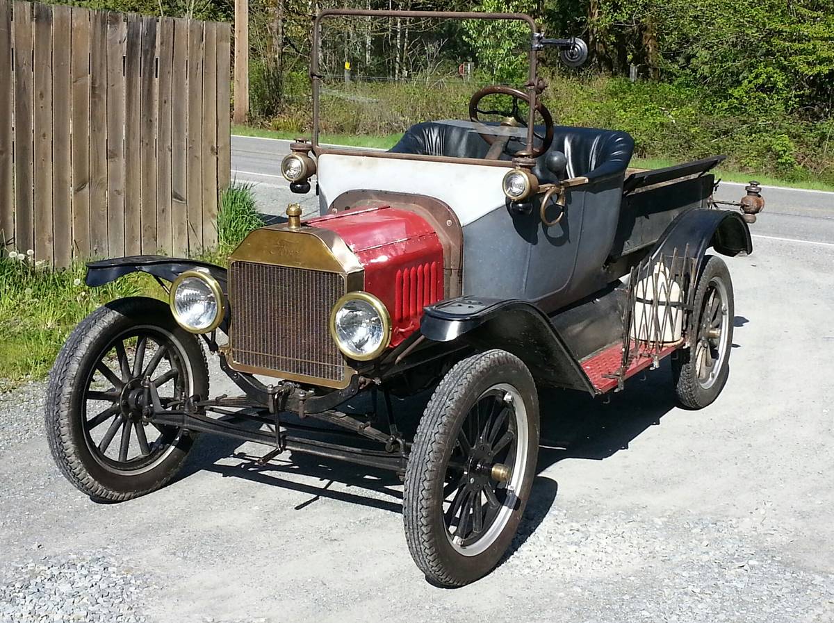 Model-t-pickup-1915