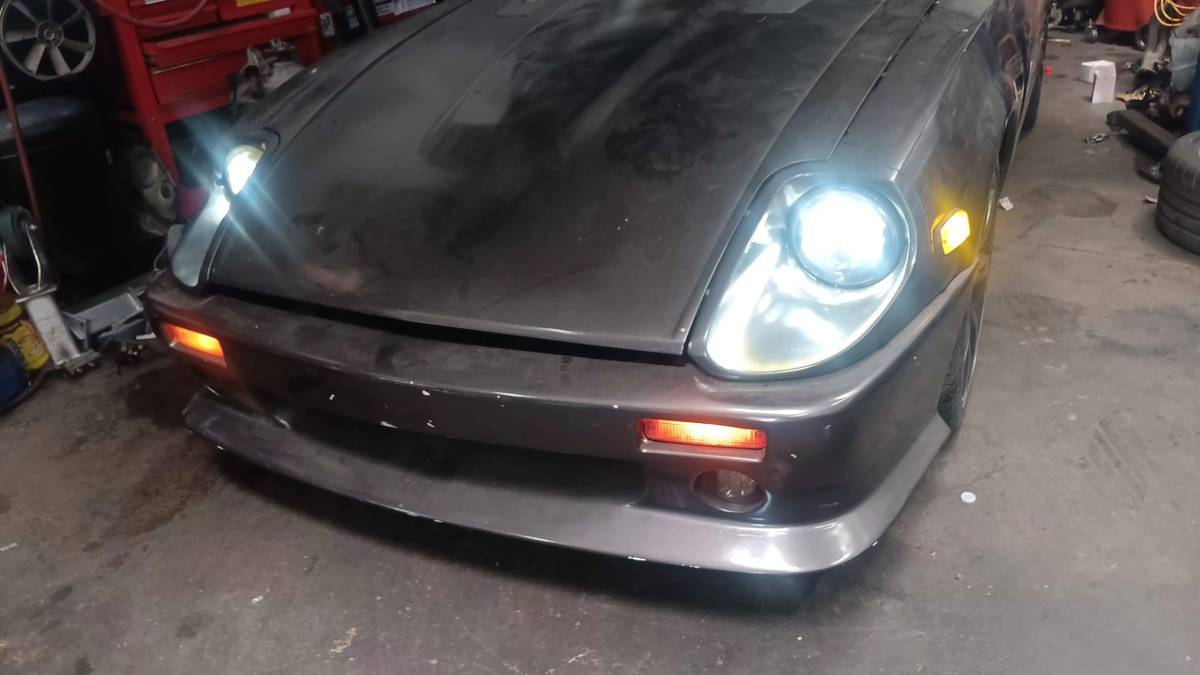 Nissan-280-zx-1981-1981-grey