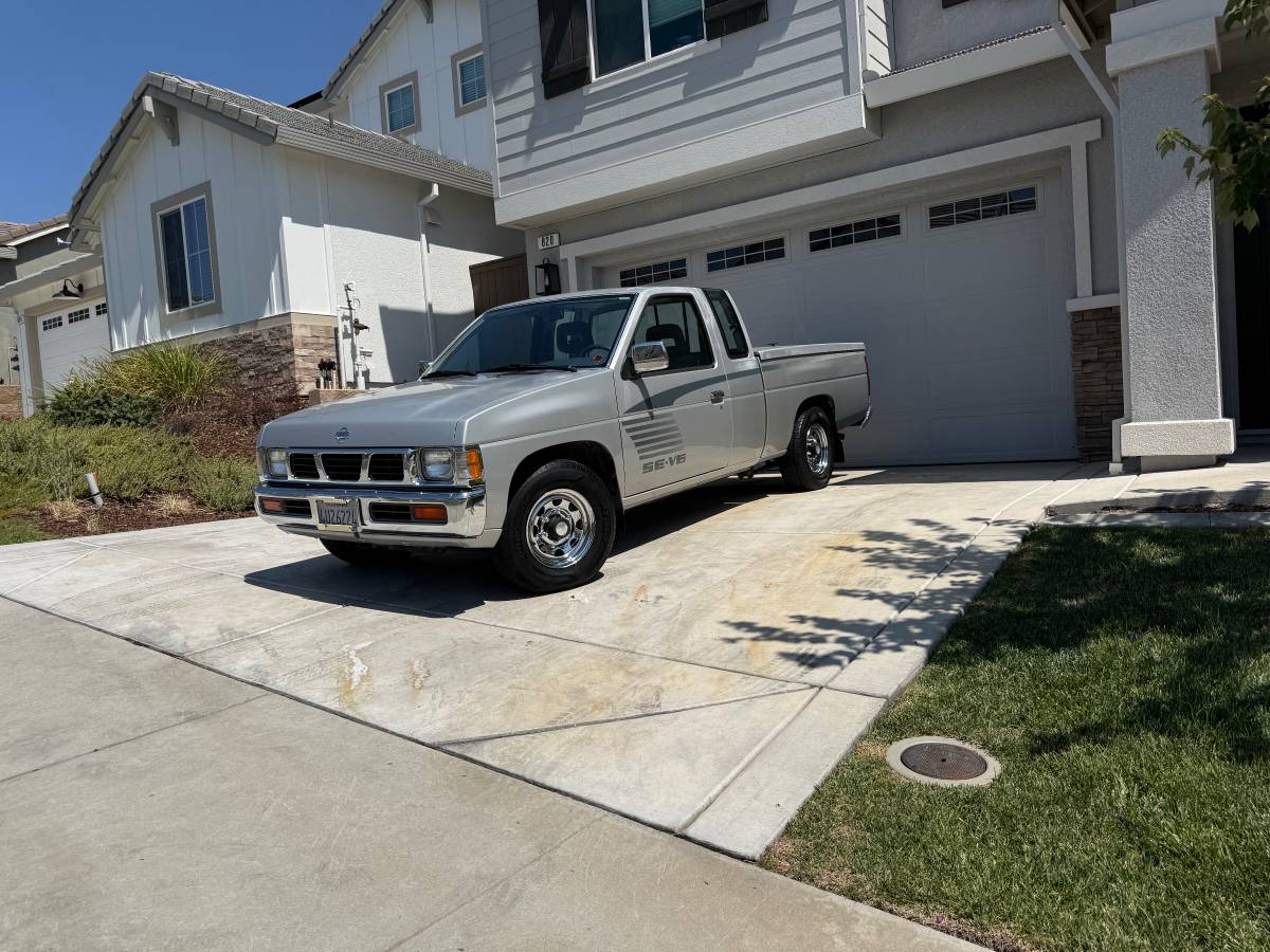 Nissan-D21-hardbody-1993