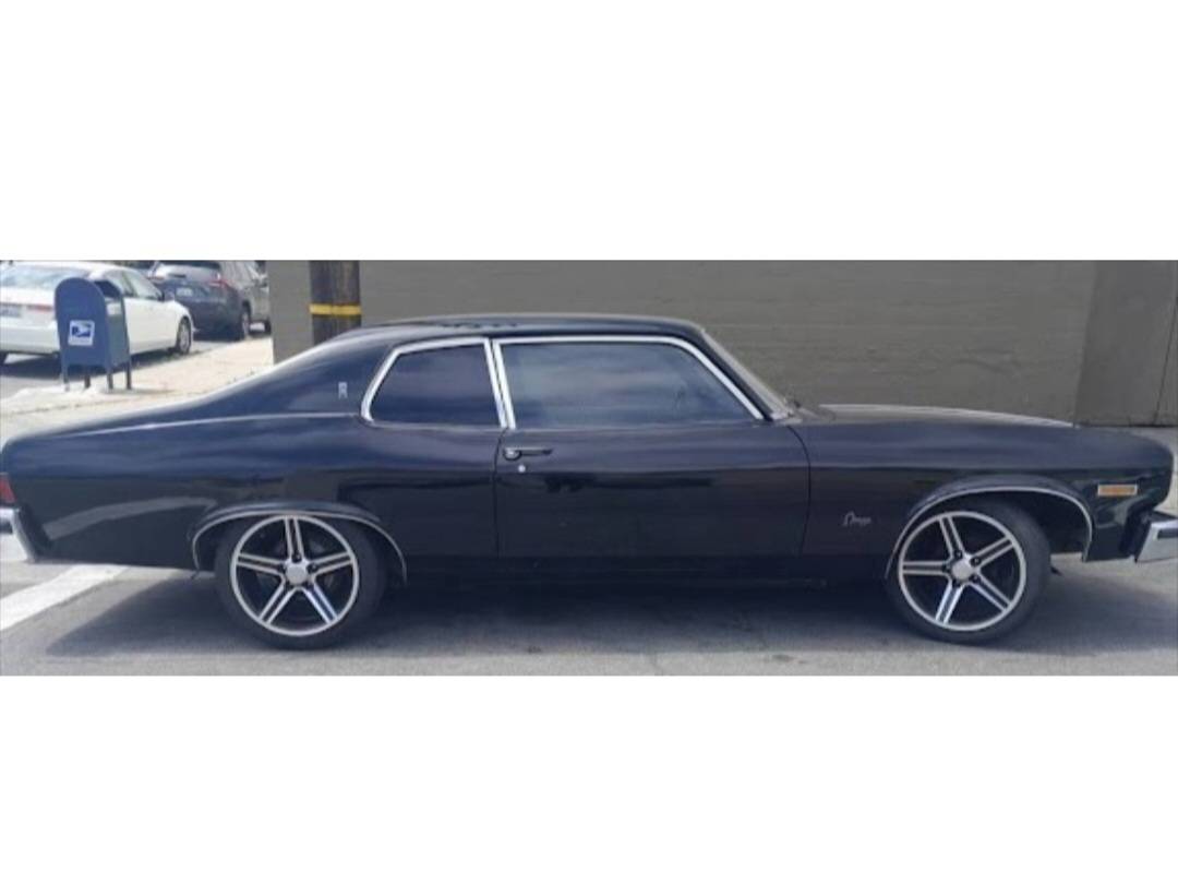 Oldsmobile-1974-black